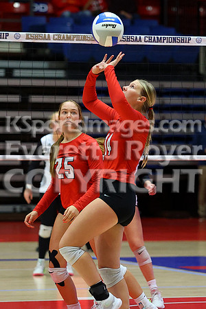 Hoisington vs Neodesha Pool Play at the 3A State Volleyball Tournament