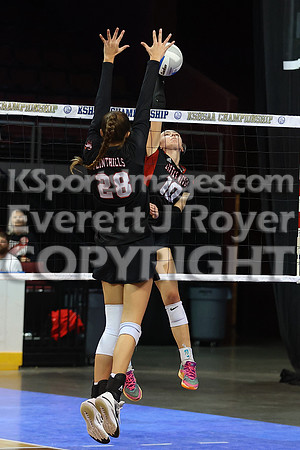 Little River vs Flinthills at the 1AD1 State Volleyball Tournament