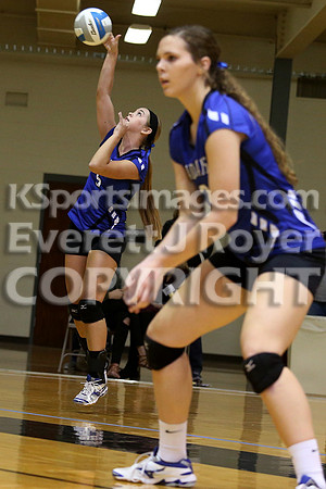 Waverly defeated Beloit St. John's-Tipton in pool play at the KSHSAA Class 1AD2 Volleyball State Championship on Friday, October 27, 2017.  (Photo: Everett Royer, www.ksportsimages.com)