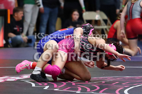 Kaylynn Crawford (Ellinwood HS) 26-16, Fr. over Angela Berreras (Leoti-Wichita County HS) 33-15, So. (Fall 3:25)