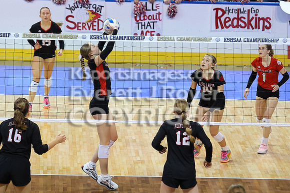 Little River vs Flinthills at the 1AD1 State Volleyball Tournament