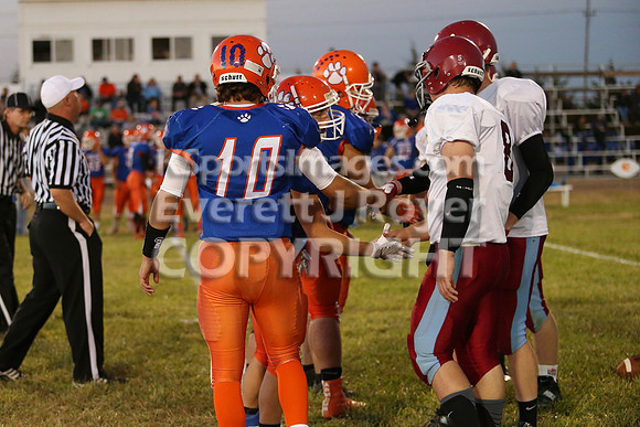 Triplains/Brewster at Otis-Bison on Friday, October 21, 2016.
