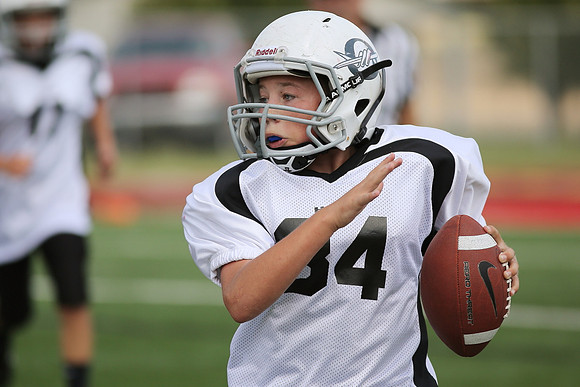 Hoisington vs. Hays 6th Grade Football