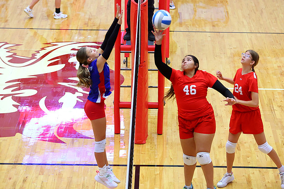 Ellinwood Jr High Volleyball