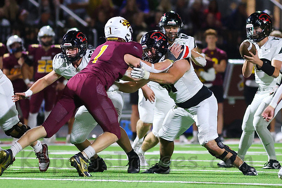 Great Bend @ Hays High Football