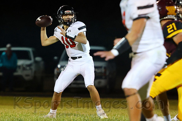 Hodgeman County @ Victoria Football