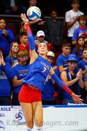 Ellinwood wins the semifinal match with Jefferson County North, 25-10 25-14 to earn a spot in the championship match against Valley Heights.