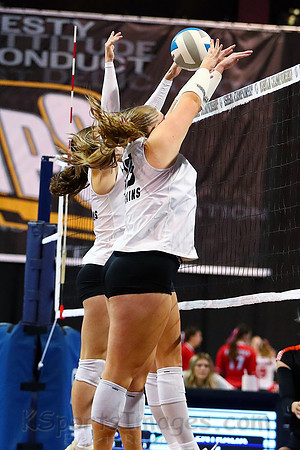 Little River won their 4th straight 1AD1 Volleyball Championship by defeating Centralia in the championship match.