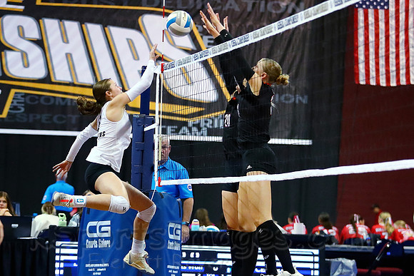 Little River won their 4th straight 1AD1 Volleyball Championship by defeating Centralia in the championship match.