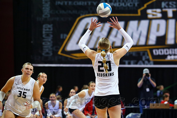 Little River won their 4th straight 1AD1 Volleyball Championship by defeating Centralia in the championship match.