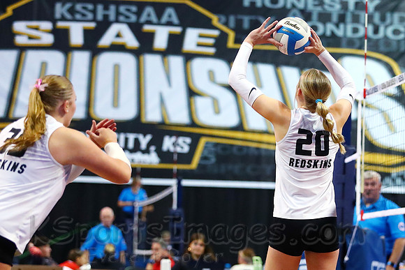 Little River won their 4th straight 1AD1 Volleyball Championship by defeating Centralia in the championship match.