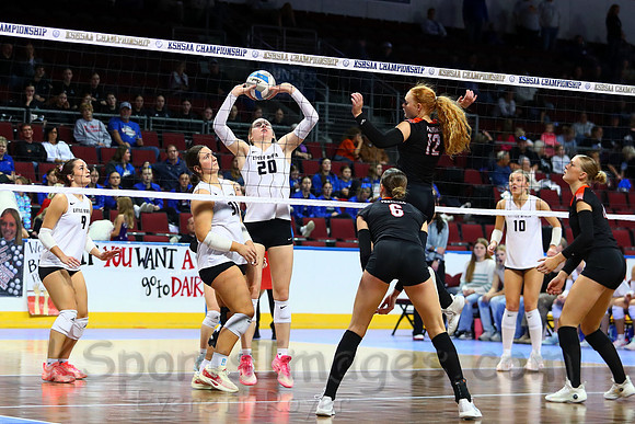 Little River won their 4th straight 1AD1 Volleyball Championship by defeating Centralia in the championship match.