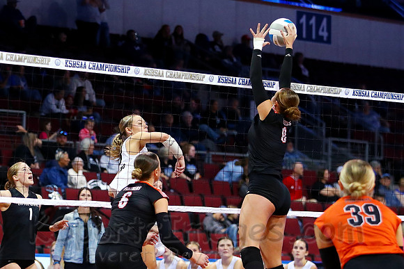 Little River won their 4th straight 1AD1 Volleyball Championship by defeating Centralia in the championship match.