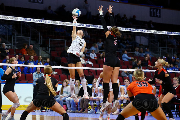 Little River won their 4th straight 1AD1 Volleyball Championship by defeating Centralia in the championship match.