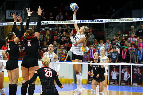 Little River won their 4th straight 1AD1 Volleyball Championship by defeating Centralia in the championship match.
