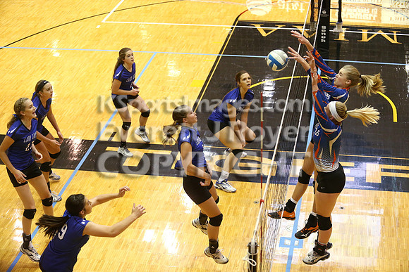 Otis-Bison defeated Beloit St. John's-Tipton in a semifinal game at the KSHSAA Class 1AD2 Volleyball State Championship on Saturday, October 28, 2017.  (Photo: Everett Royer, www.ksportsimages.com)