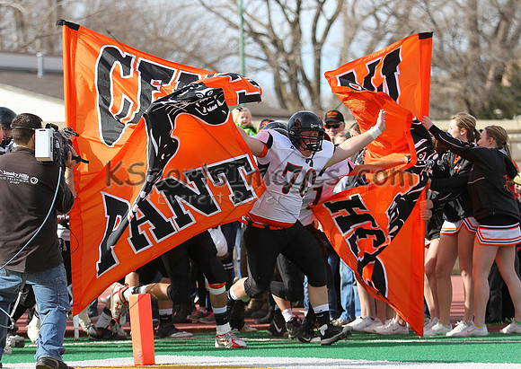 Meade - Centralia-Wetmore Football Photo