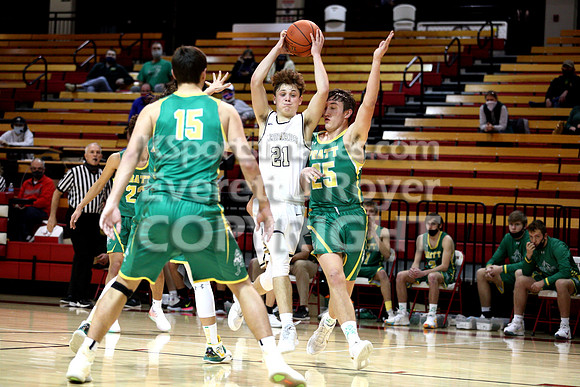 Lacrosse vs Pratt Boys Basketball