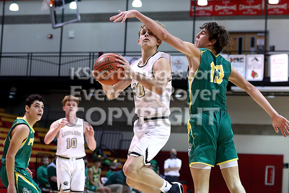 Lacrosse vs Pratt Boys Basketball