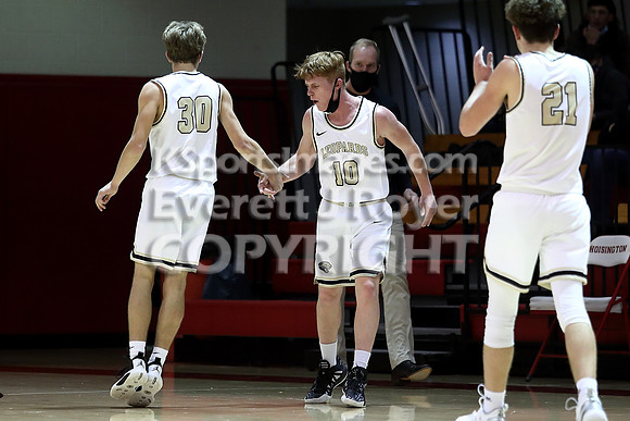 Lacrosse vs Pratt Boys Basketball