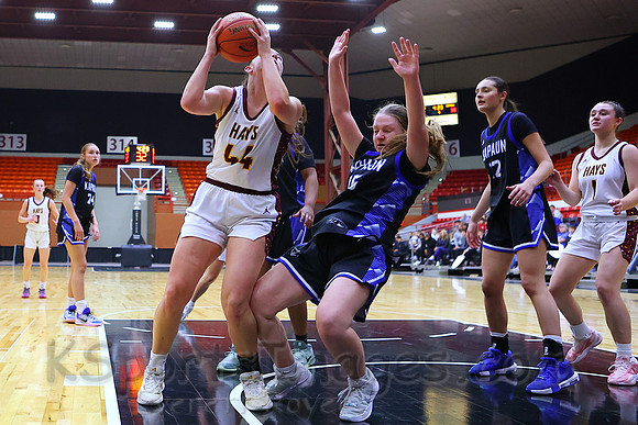 Hays vs Kapaun Mt. Carmel 5A State Basketball Tournament