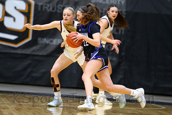 Hays vs Kapaun Mt. Carmel 5A State Basketball Tournament