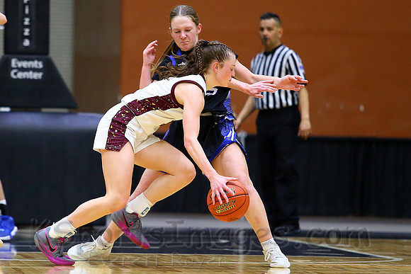 Hays vs Kapaun Mt. Carmel 5A State Basketball Tournament