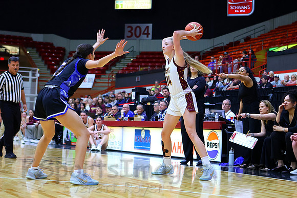 Hays vs Kapaun Mt. Carmel 5A State Basketball Tournament