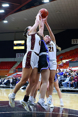 Hays vs Kapaun Mt. Carmel 5A State Basketball Tournament