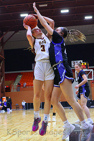 Hays vs Kapaun Mt. Carmel 5A State Basketball Tournament