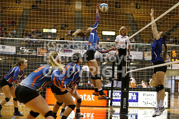 Otis-Bison defeated Beloit St. John's-Tipton in a semifinal game at the KSHSAA Class 1AD2 Volleyball State Championship on Saturday, October 28, 2017.  (Photo: Everett Royer, www.ksportsimages.com)