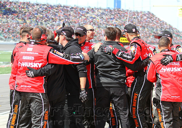 STP 400 Sprint Cup Series Race @ Kansas Speedway April 21, 2013