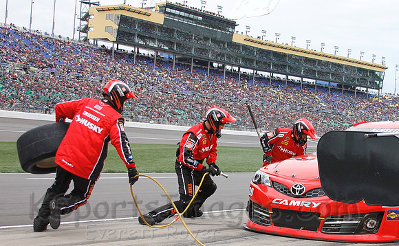 STP 400 Sprint Cup Series Race @ Kansas Speedway April 21, 2013