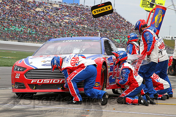 STP 400 Sprint Cup Series Race @ Kansas Speedway April 21, 2013