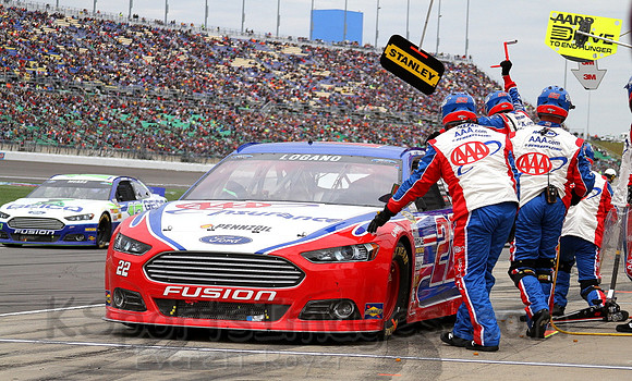 STP 400 Sprint Cup Series Race @ Kansas Speedway April 21, 2013