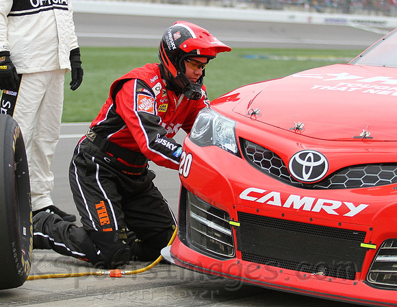 STP 400 Sprint Cup Series Race @ Kansas Speedway April 21, 2013