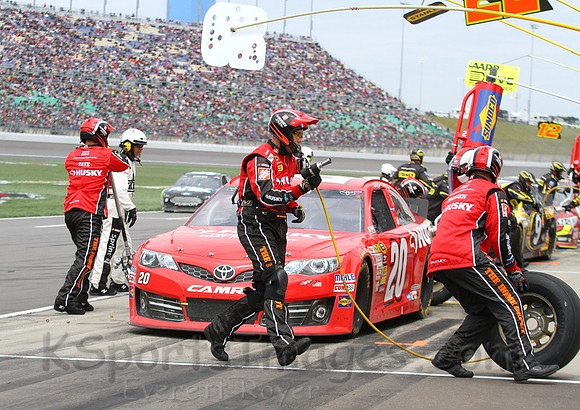STP 400 Sprint Cup Series Race @ Kansas Speedway April 21, 2013