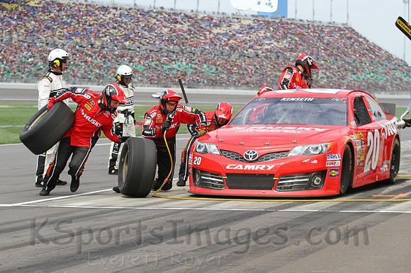 STP 400 Sprint Cup Series Race @ Kansas Speedway April 21, 2013