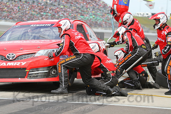 STP 400 Sprint Cup Series Race @ Kansas Speedway April 21, 2013