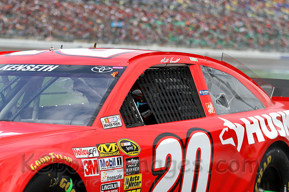STP 400 Sprint Cup Series Race @ Kansas Speedway April 21, 2013