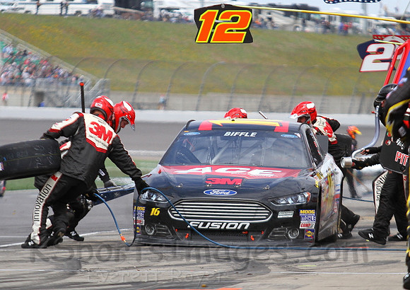 STP 400 Sprint Cup Series Race @ Kansas Speedway April 21, 2013