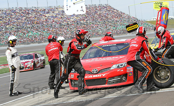 STP 400 Sprint Cup Series Race @ Kansas Speedway April 21, 2013