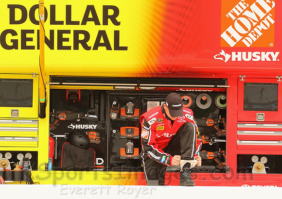 STP 400 Sprint Cup Series Race @ Kansas Speedway April 21, 2013