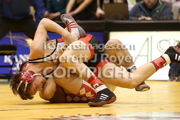 At 132, Dayton Porsch, Hoxie defeated Riley Tubbs, Wabaunsee 7-3 in the 3-2-1A 2017 KSHSAA Wrestling Championship Finals, Saturday, February 25, 2017.
