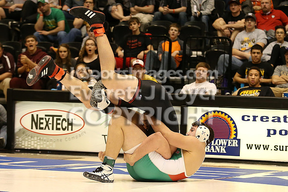 220 - Kole Davoren (Rossville) vs Dalton Kuhn (Smith Center)