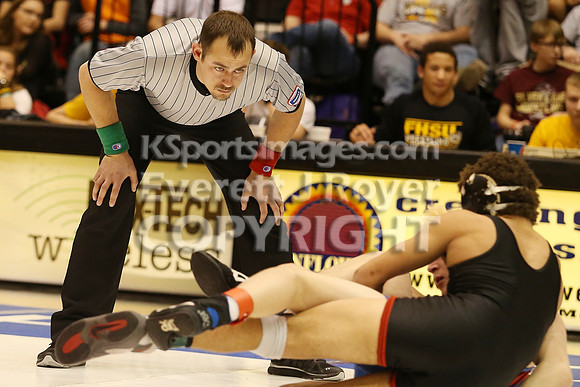 132 - Chris Deters (Marysville) vs Taylor Wilmarth (Wellsville)