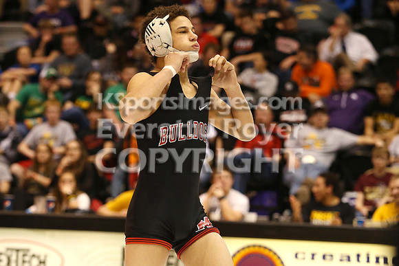132 - Chris Deters (Marysville) vs Taylor Wilmarth (Wellsville)