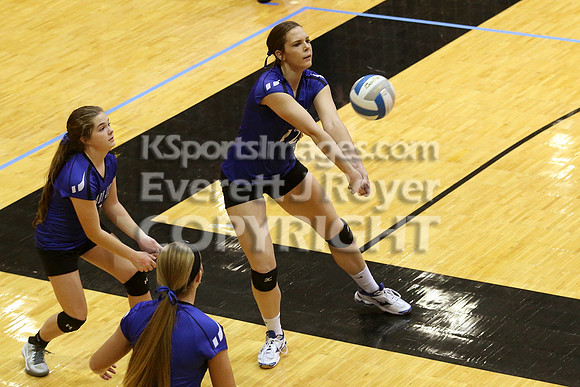 Otis-Bison defeated Beloit St. John's-Tipton in a semifinal game at the KSHSAA Class 1AD2 Volleyball State Championship on Saturday, October 28, 2017.  (Photo: Everett Royer, www.ksportsimages.com)