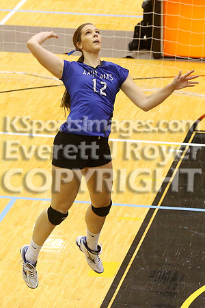 Otis-Bison defeated Beloit St. John's-Tipton in a semifinal game at the KSHSAA Class 1AD2 Volleyball State Championship on Saturday, October 28, 2017.  (Photo: Everett Royer, www.ksportsimages.com)