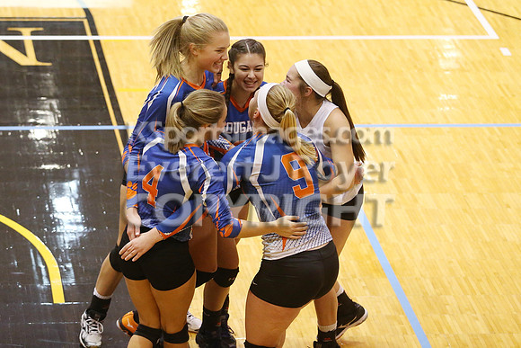Otis-Bison defeated Beloit St. John's-Tipton in a semifinal game at the KSHSAA Class 1AD2 Volleyball State Championship on Saturday, October 28, 2017.  (Photo: Everett Royer, www.ksportsimages.com)